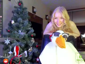 latina cam girl bestblondiiecb image #2264617