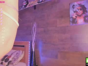 latina cam girl yolandabertha image #2647280