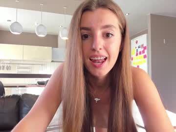 latina cam girl coy_amina_ image #1601291