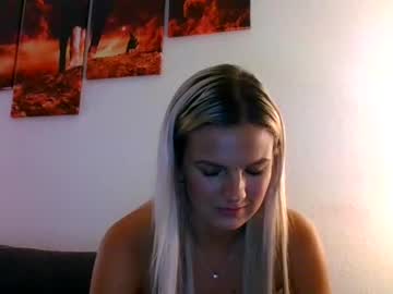 latina cam girl lacyxtate image #2037469