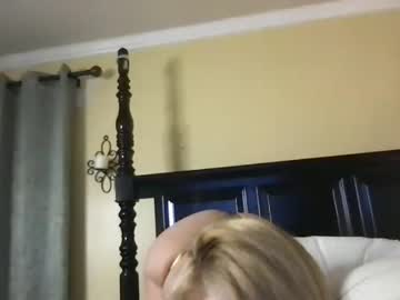 latina cam girl icy_hotbabe image #1875932