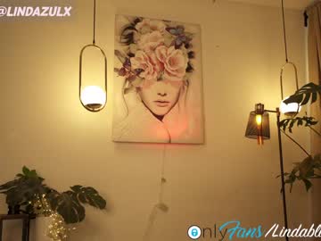 latina cam girl lindabluee image #4265733