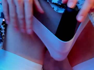 latina cam girl lolliis image #3640372