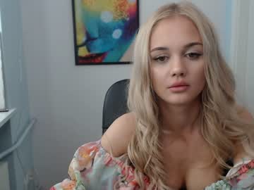 latina cam girl leila_il image #1457367