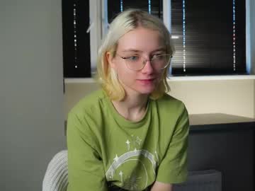 cathrynbelger latina cam