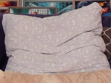 latina cam girl homehornyeva image #2042458