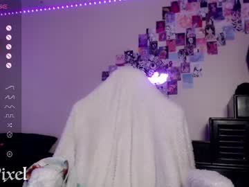 latina cam girl lilypixel image #3851953