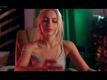 latina cam girl artmosphera image #1684504
