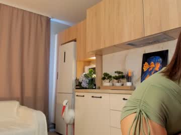 latina cam girl neferpita image #2801537