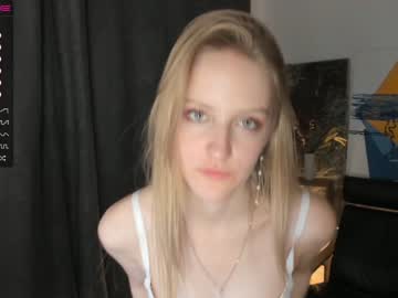 latina cam girl _candy_shop__ image #3792559