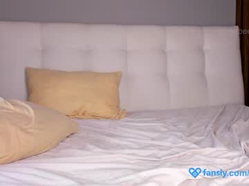 latina cam girl reebeeca image #1165142