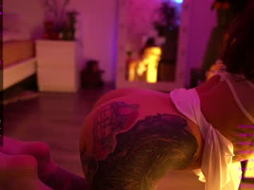 latina cam girl kronniekray image #1310247