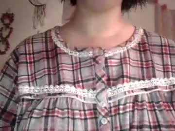 latina cam girl innocentjulietcapulet image #114639