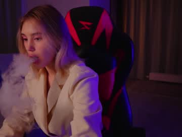 latina cam girl angella_kleee image #2655770