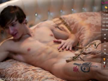 latina cam man holiday_boys image #2066266