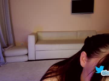latina cam girl hollyextra image #2040972