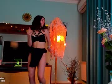 latina cam girl demurelixir image #2323595