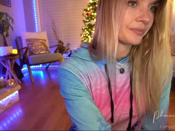 latina cam girl phoenix_taylor image #459551