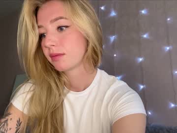 latina cam girl deardaria image #2802245