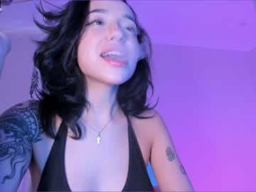 latina cam girl uhhottie image #3642298