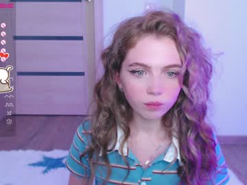 latina cam girl small_blondee image #2056247
