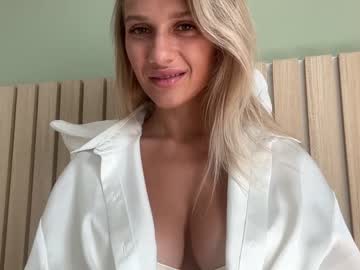 latina cam girl blair_fox image #4110649