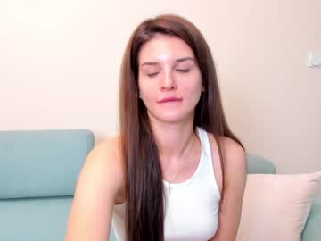 latina cam girl elaanna image #1556872