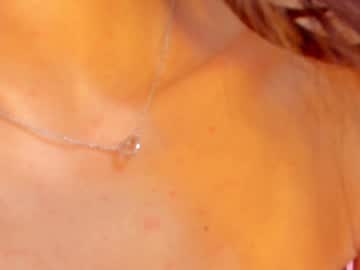latina cam girl little_effy18 image #3511345
