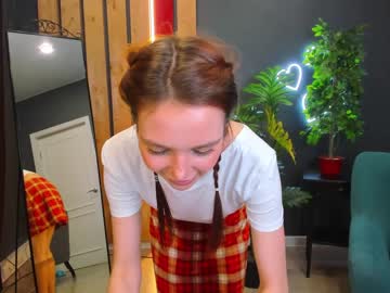 latina cam girl carly_coy image #1961079