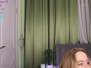 latina cam girl milladoll_ image #2414827