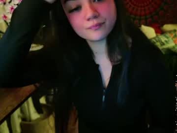 latina cam girl annatigarr image #4413131