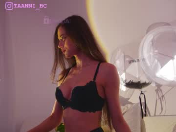 latina cam girl taanni_bc image #3454316