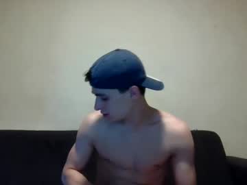 latina cam man skinnyguywithbigd image #4288770