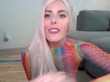 latina cam girl catberg image #1430407