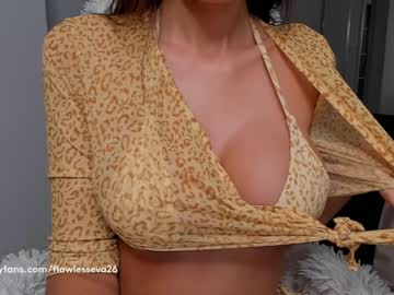 latina cam girl unforgettable_s image #3639823