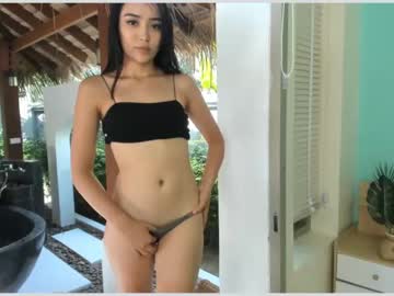 latina cam girl aina_kun image #1178672