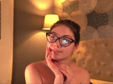 latina cam girl crystalreves image #954497