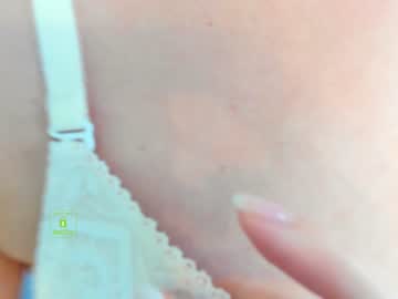 latina cam girl demurelixir image #1421054