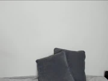 latina cam girl aria_diaz image #3734705