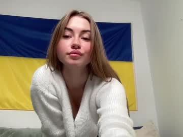 latina cam girl strawberryjamx image #889051
