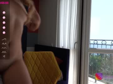 latina cam girl vika54784 image #3359976