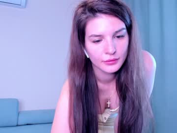 latina cam girl elaanna image #1461072
