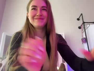 latina cam girl strawberryjamx image #3264717
