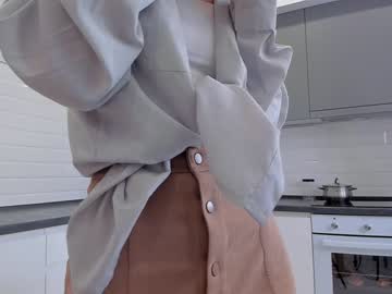latina cam girl janecoxa image #3824010