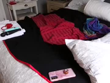 latina cam girl daniluvs2 image #2389744