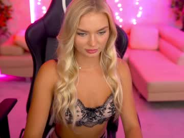 latina cam couple kira0541 image #3591888
