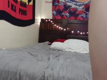 latina cam couple studiowahines image #4377428
