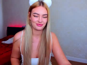 latina cam girl 8a8y_nura image #2397279