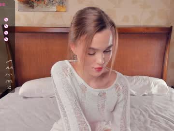 latina cam girl dollorrie image #4102267
