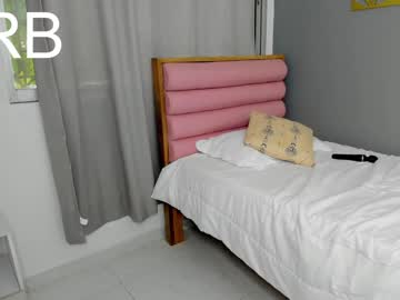 latina cam girl roberta_lipa image #1568643